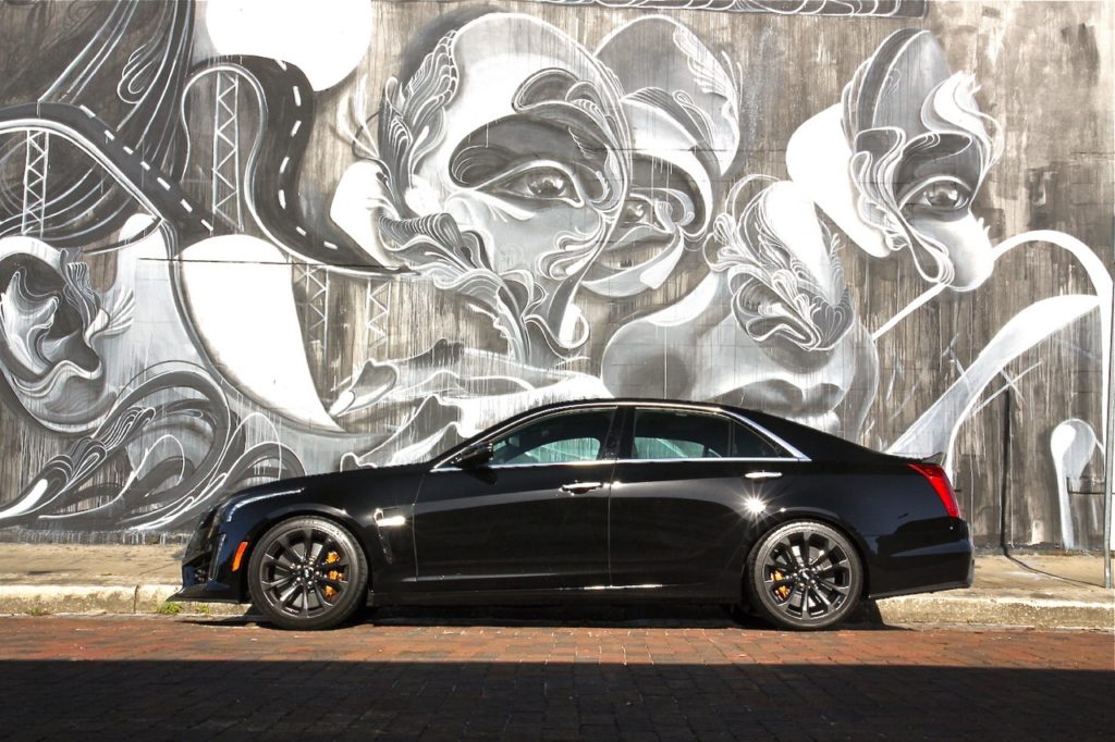 CADILLAC CTS-V: FEEL THE FORCE! 