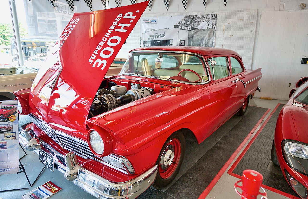  ’57 FORD SUPERCHARGED FAIRLANE