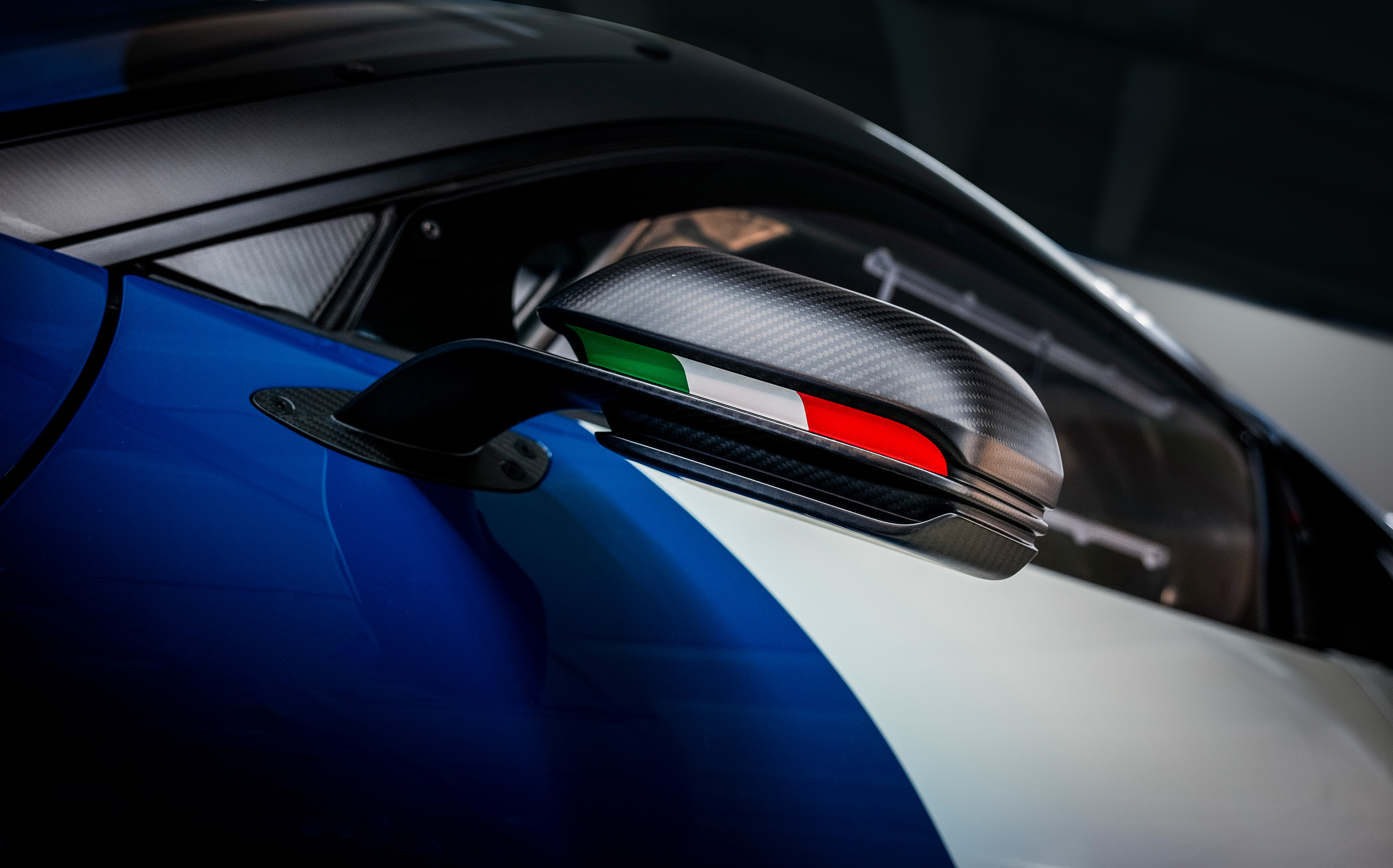 MASERATI MCXtrema: EXTREME-SPEC HYPERCAR