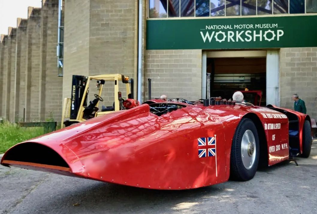 SUNBEAM 1,000-HORSEPOWER LAND SPEED RECORD BREAKER