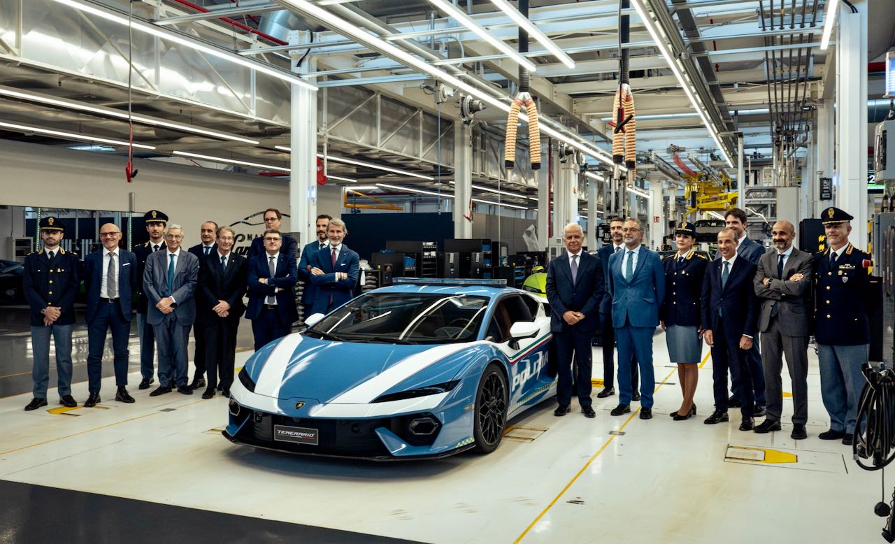 LAW-ENFORCEMENT LAMBO TEMERARIO POLIZIA
