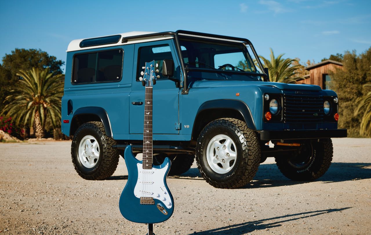 JOHN MAYER SILVER SKY DEFENDER GUITARS.