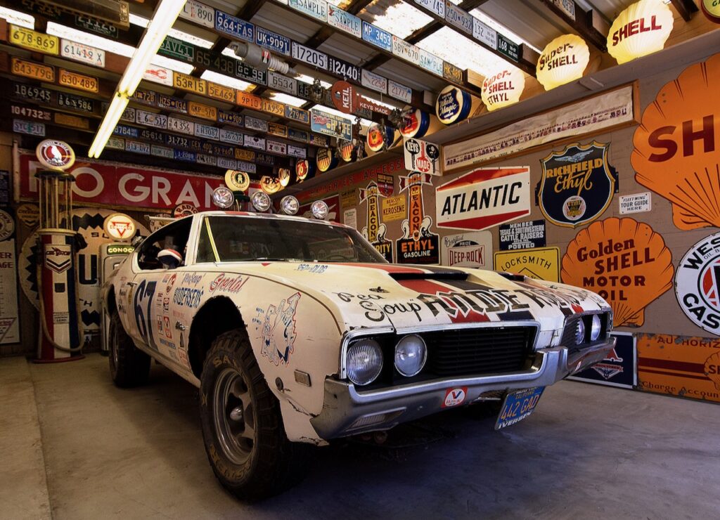 MENDENHALL CARS, GAS PUMPS & PETROLIANA MUSEUM Car Guy Chronicles