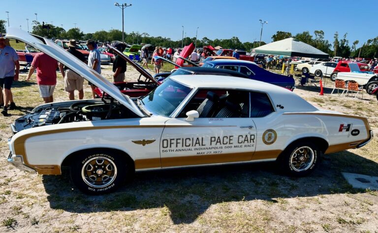 ’72 OLDS W30 4-4-2 & W-45 HURST/OLDS