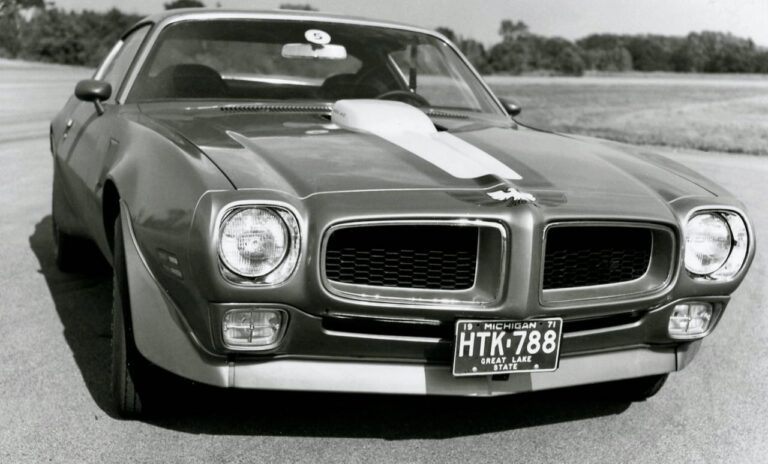 ’72 PONTIAC FIREBIRD, FORMULA & TRANS AM